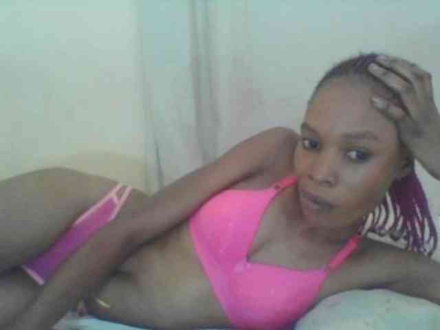 Sweetpetite254 webcam