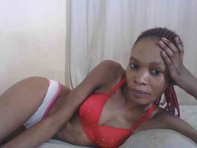 Sweetpetite254 webcam