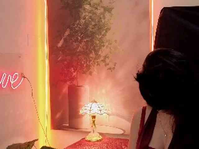 sexybaby22111 webcam