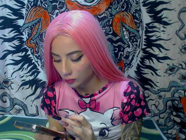 Arianafoxxy from BongaCams