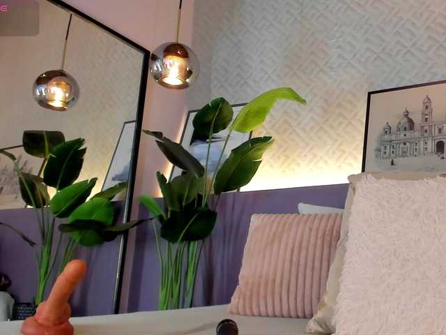 Sussanalee's BongaCams show and profile