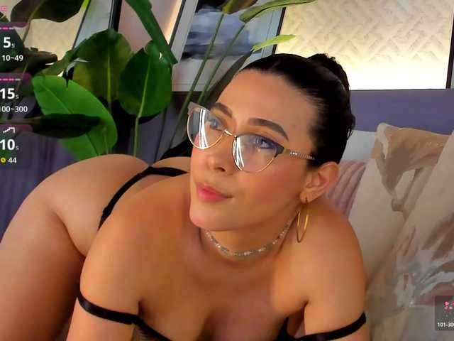 Sussanalee's BongaCams show and profile