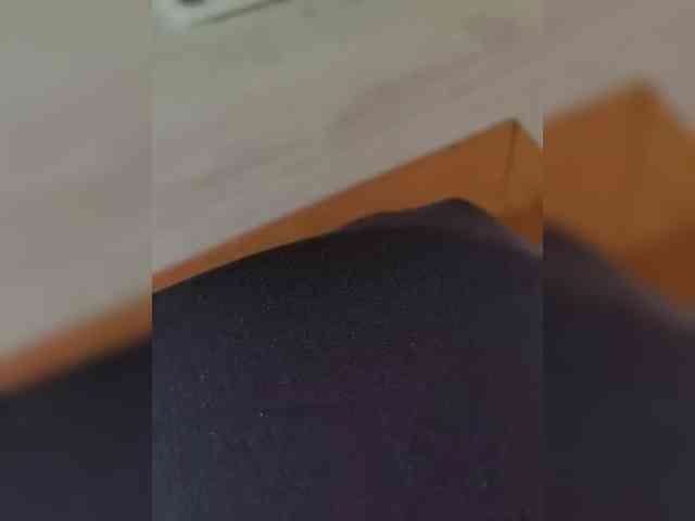 Sladkijpersik webcam