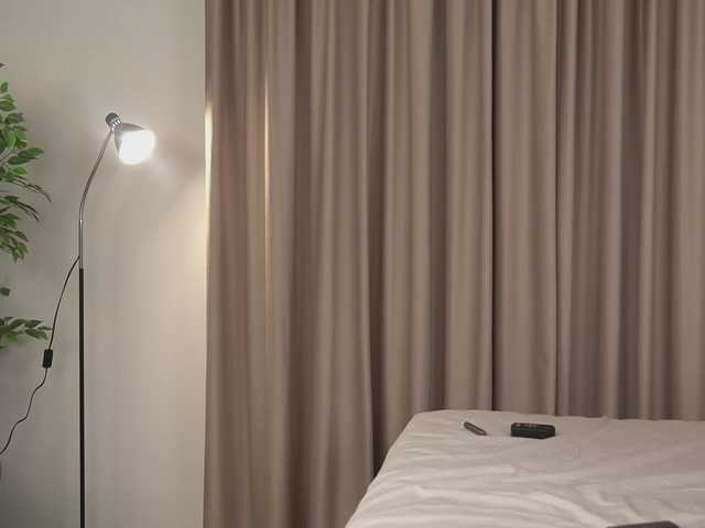 alyonaqueen's BongaCams show and profile