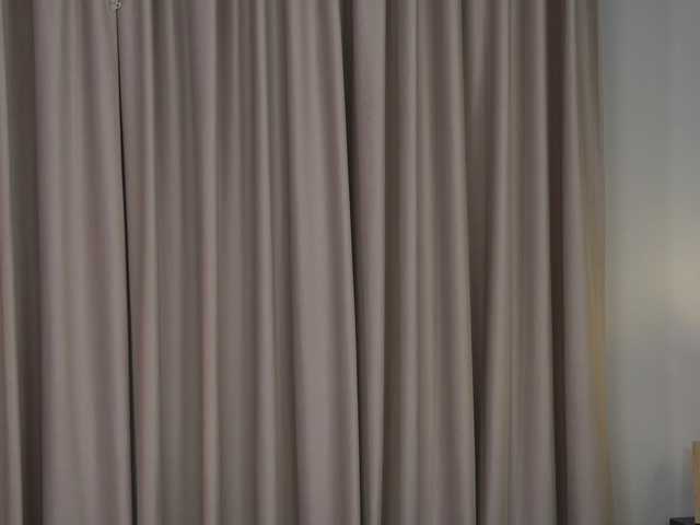 alyonaqueen's BongaCams show and profile