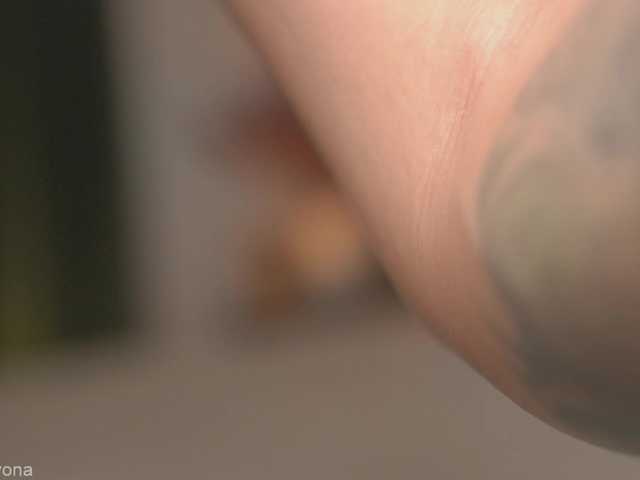 alyonaqueen's BongaCams show and profile