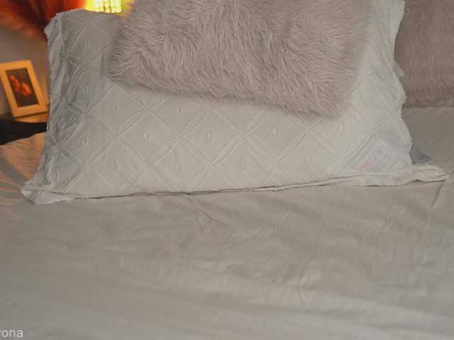 alyonaqueen's BongaCams show and profile