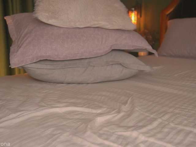 alyonaqueen's BongaCams show and profile