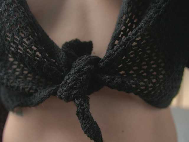 Sex chat gratuit in direct cu alyonaqueen pe BongaCams