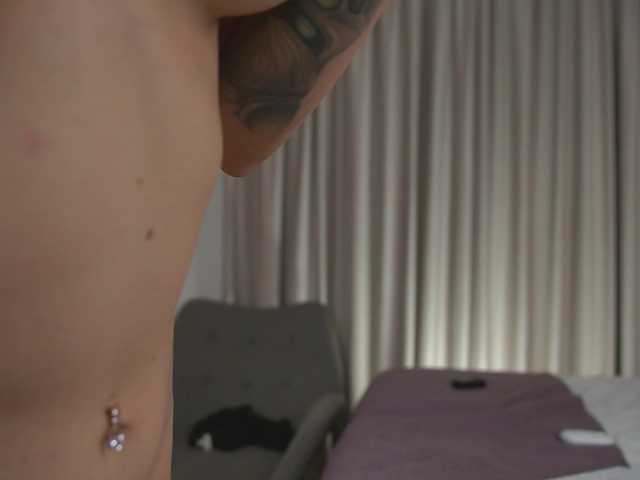 Sex chat gratuit in direct cu alyonaqueen pe BongaCams