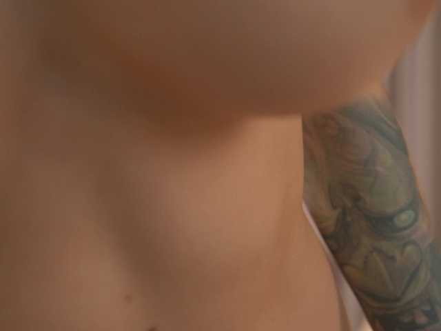 alyonaqueen's BongaCams show and profile