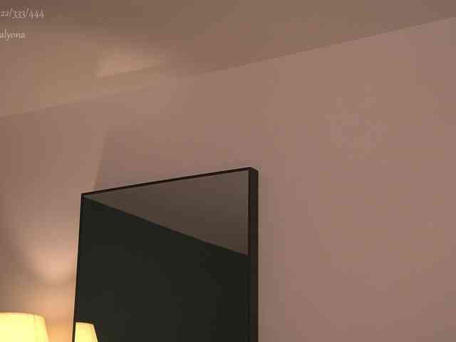alyonaqueen webcam