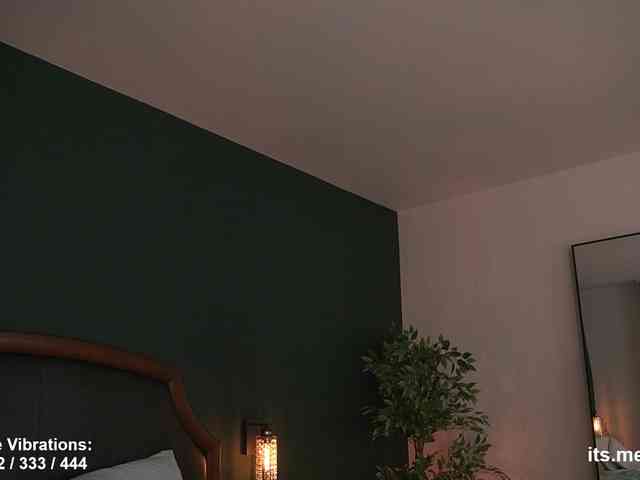 alyonaqueen webcam