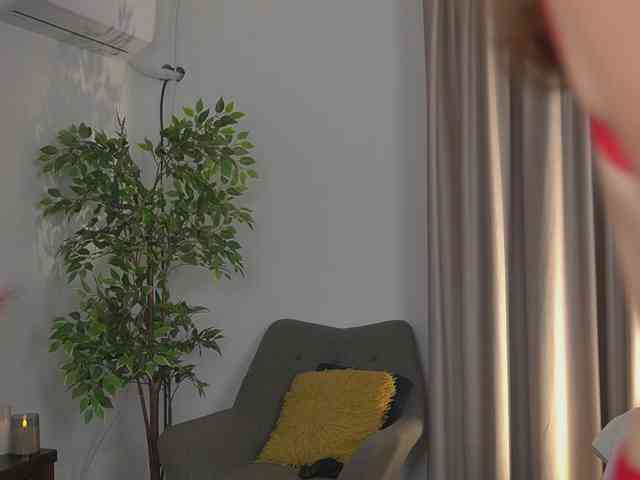 alyonaqueen webcam