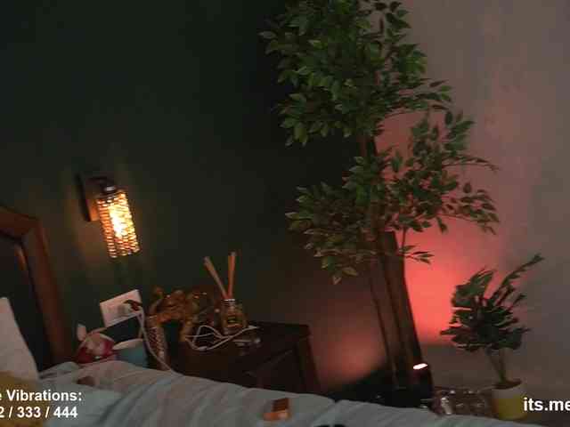 alyonaqueen webcam