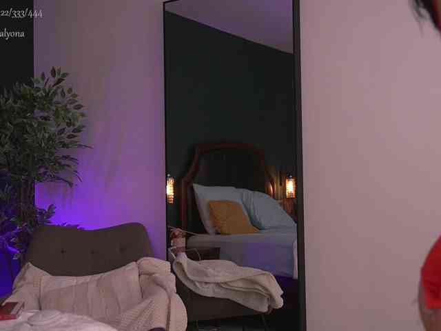 alyonaqueen webcam