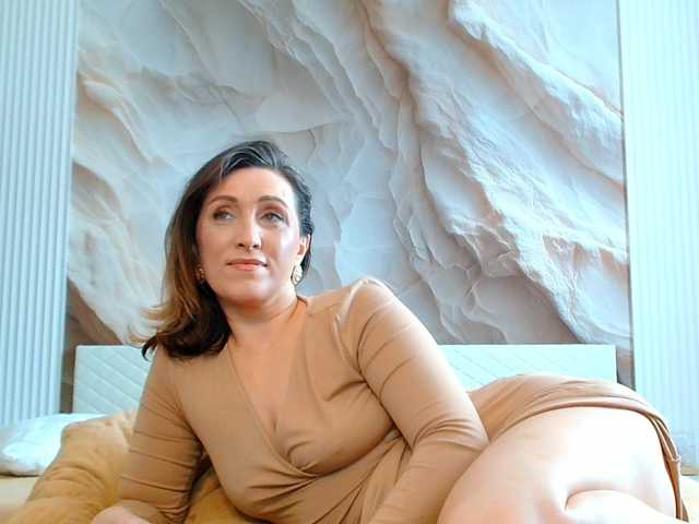 Preview of lola-nelson