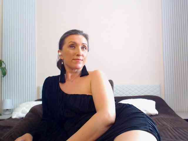 Lola-Nelson webcam