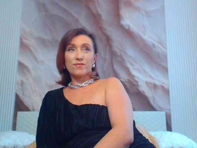 Lola-Nelson webcam