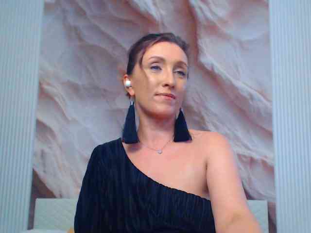 Lola-Nelson webcam