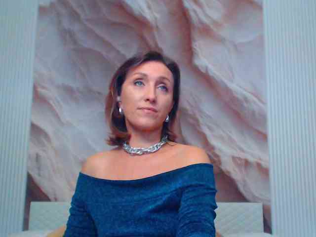 Lola-Nelson webcam