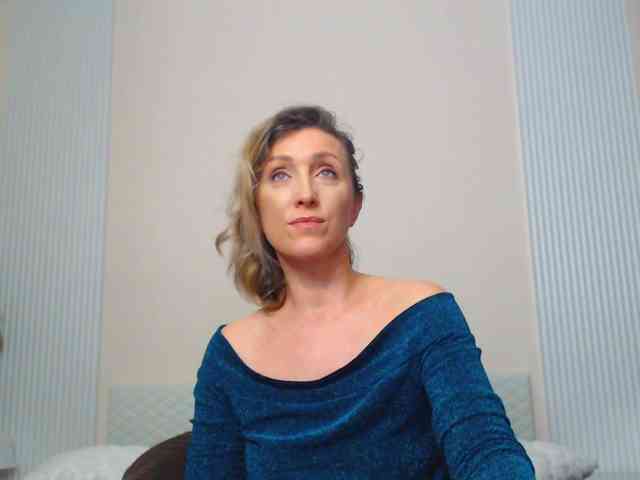 Lola-Nelson webcam