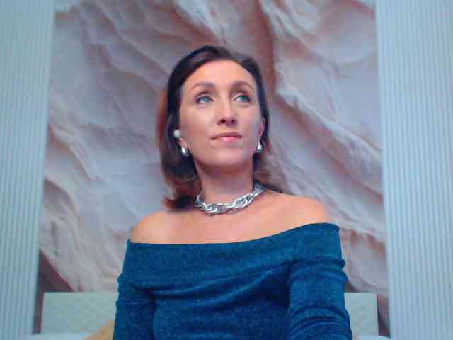 Lola-Nelson webcam