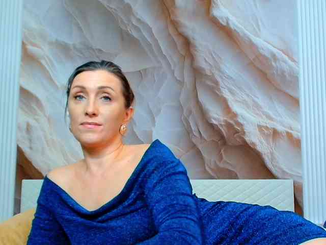 Lola-Nelson Live Webcam on BongaCams