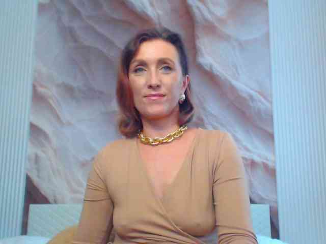 Lola-Nelson webcam