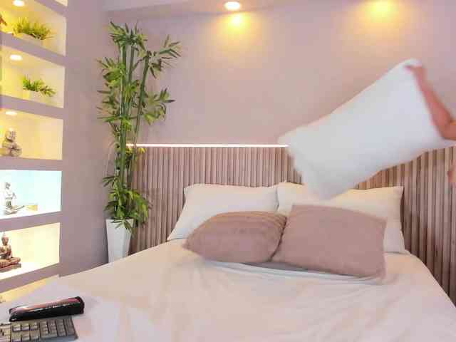 EmmilyCollson EmmilyCollson