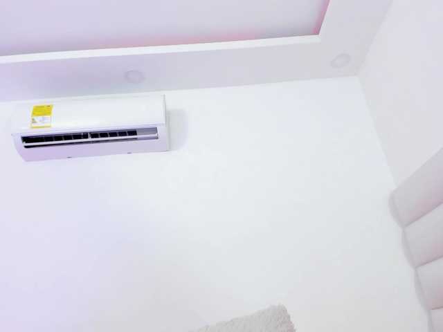 NatashaEvannss's BongaCams show and profile