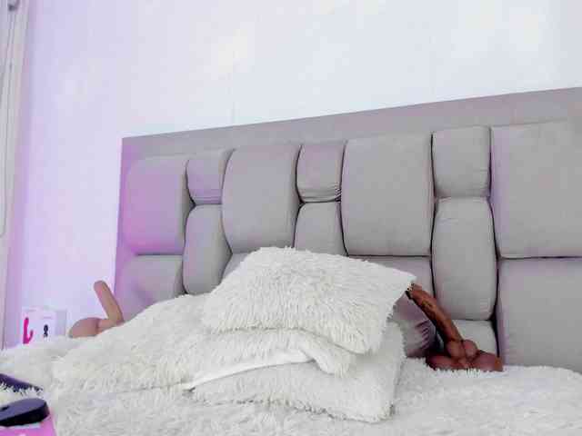 NatashaEvannss webcam