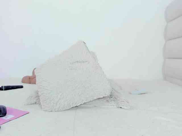 NatashaEvannss webcam