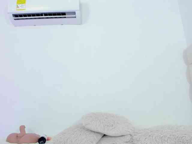 NatashaEvannss webcam