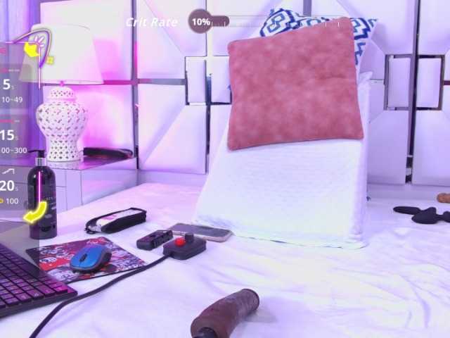 AuraRoss's BongaCams show and profile