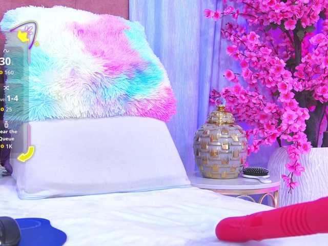 AuraRoss's BongaCams show and profile