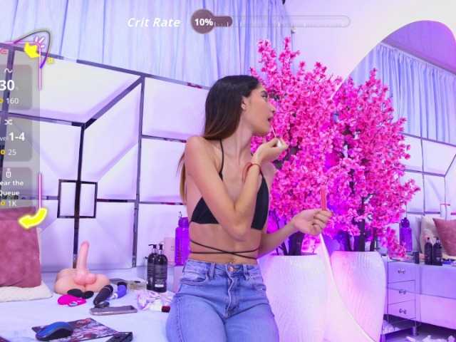 AuraRoss's BongaCams show and profile