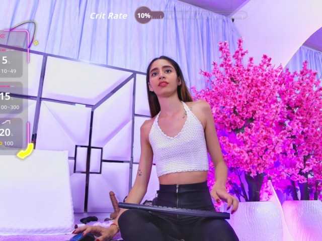 AuraRoss's BongaCams show and profile