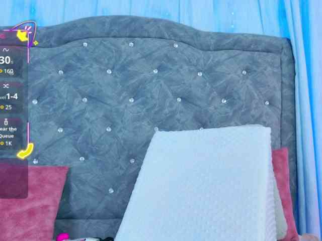 AuraRoss webcam