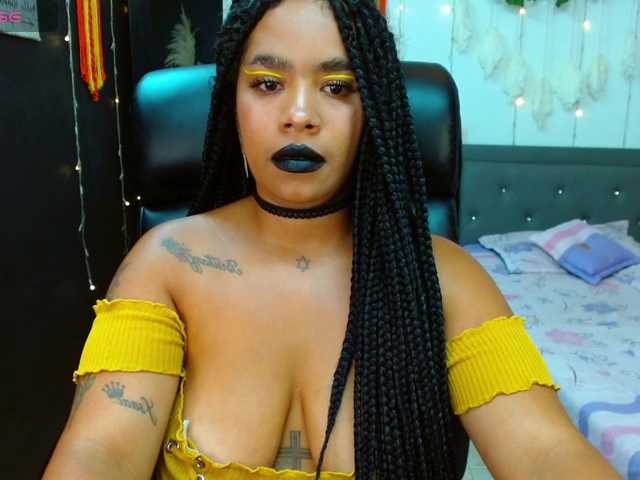 Golden-girl28