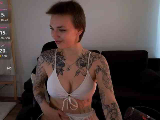 CamelliaMoon webcam