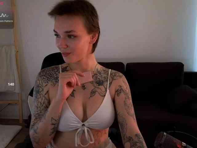CamelliaMoon webcam