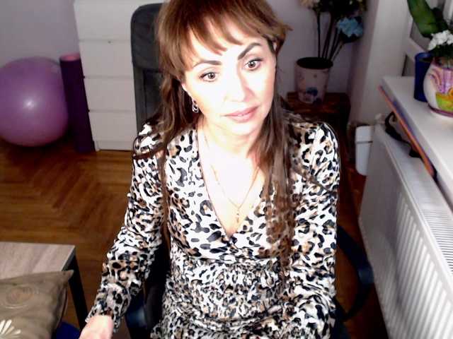 Jalili's BongaCams show and profile