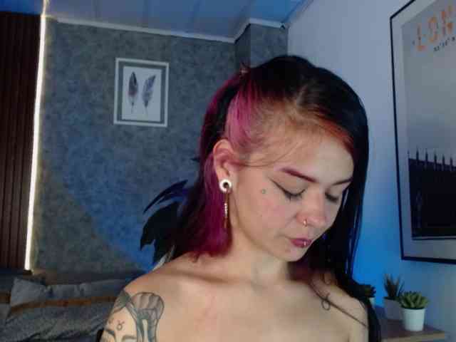Vanee-Cruzz