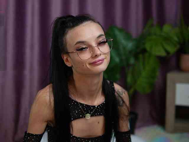 RachelRave webcam