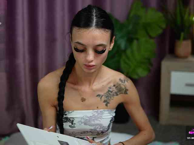 RachelRave webcam