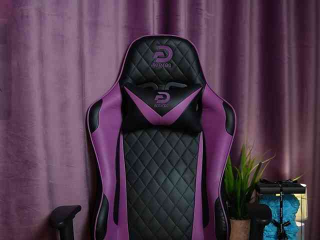 RachelRave webcam