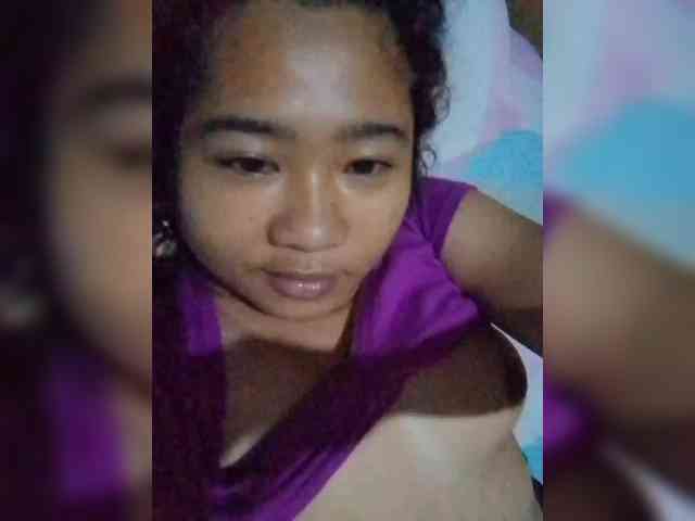 curly-cute webcam