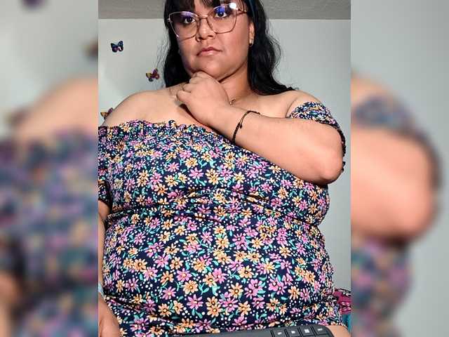 CandyBrowm's BongaCams show and profile