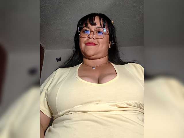 CandyBrowm's BongaCams show and profile